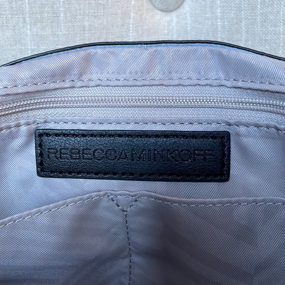 Brand new Rebecca Minkoff satchel grey, suede and leather - Picture 4 of 4